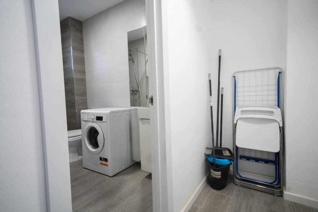 1 Room Atico Pedregalejo Málaga Eksteriør billede